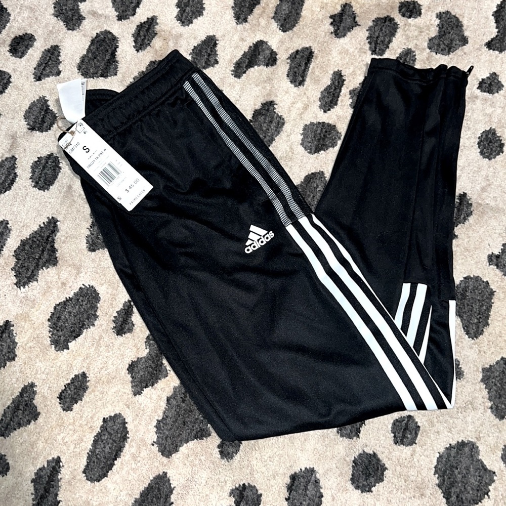 Brand new women’s size small Adidas joggers
